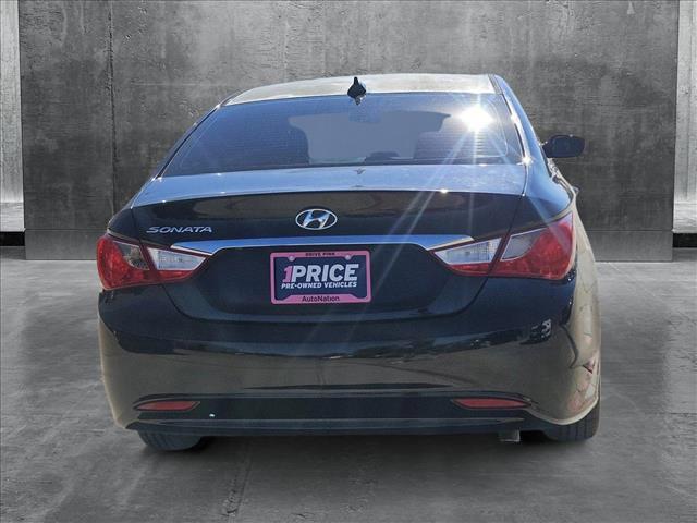 2012 hyundai sonata gls