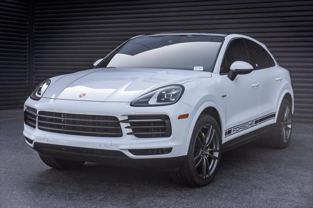2022 porsche cayenne platinum edition