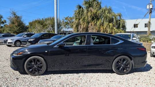 2021 Lexus ES