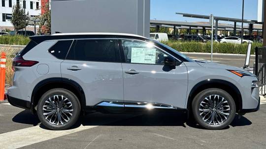 2024 Nissan Rogue