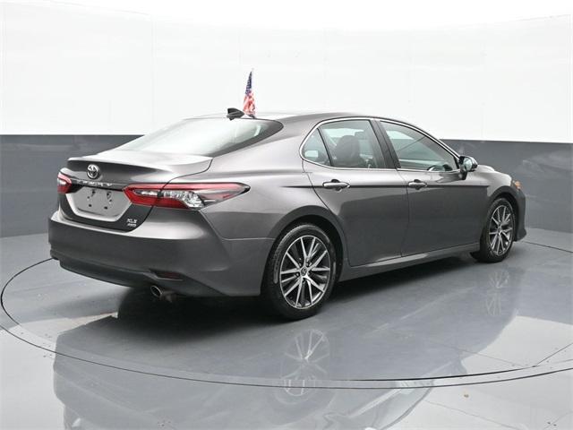 2022 toyota camry xle