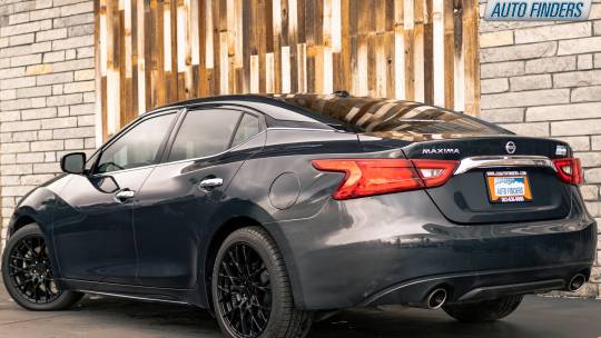 2017 Nissan Maxima