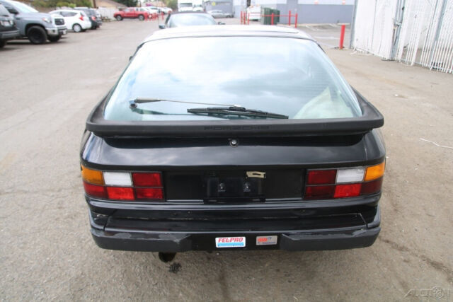1983 porsche 944 4 cylinder 2.5l manual no reserve