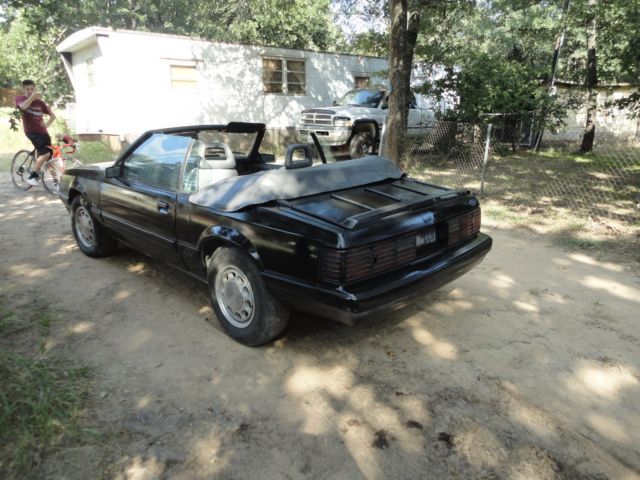 1986 mustang gt convertible 5.0 5 spd barn find runing project