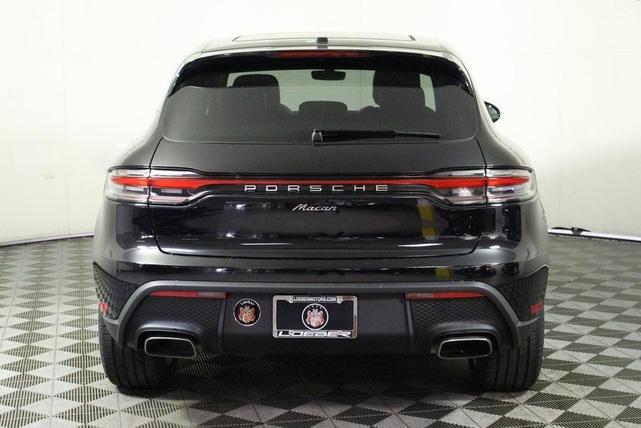 2024 porsche macan base