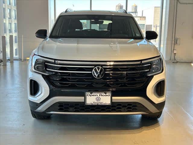 2024 volkswagen atlas 2.0t peak edition sel
