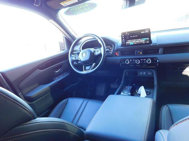 2023 honda pilot trailsport
