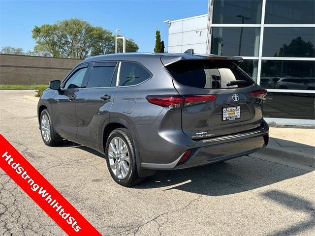 2022 toyota highlander limited