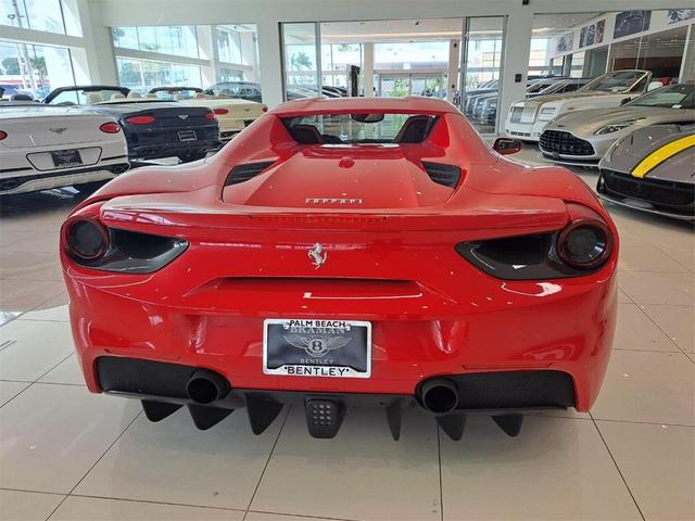 2019 ferrari 488 spider base