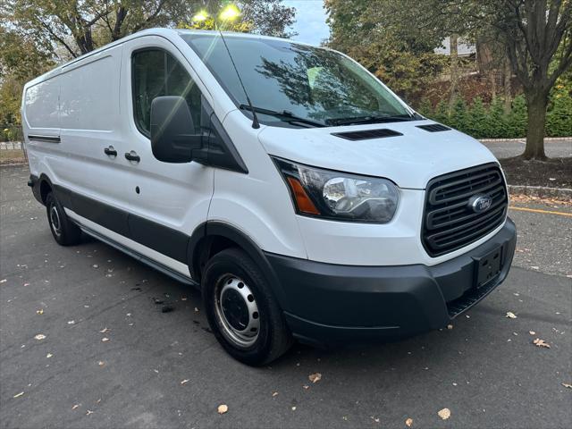 2015 ford transit-250 base