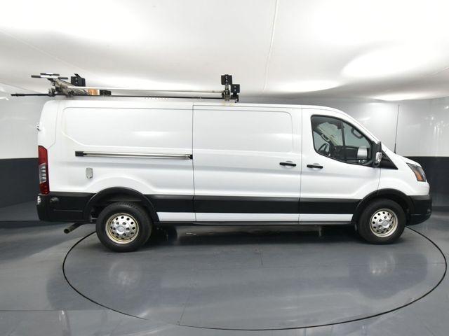 2020 ford transit-150 base