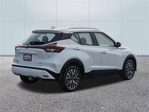 2024 nissan kicks