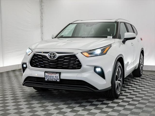 2023 toyota highlander l