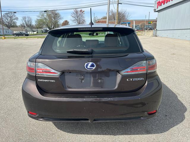 2011 lexus ct 200h base