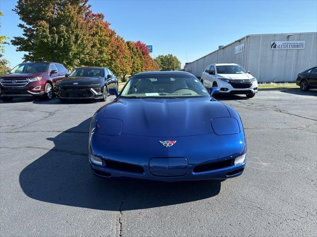 2004 chevrolet corvette base
