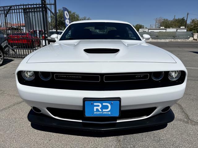 2022 dodge challenger gt
