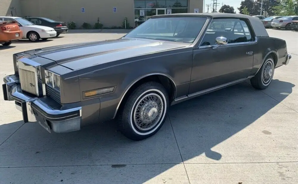 1983 oldsmobile toronado coupe grey fwd automatic brougham