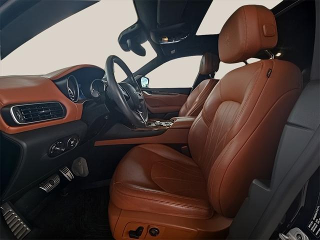 2019 maserati levante base