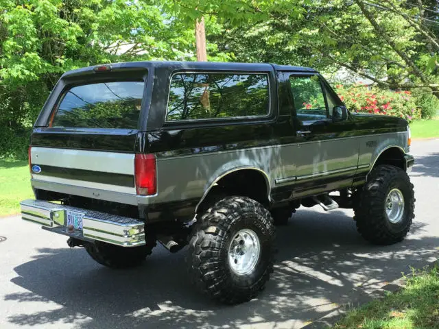 1993 ford bronco 4x4 lifted 2dr 5.0l 302 v8 60k on rebuilt over size 38' tires
