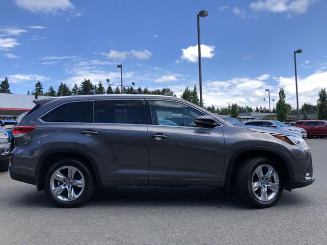 certified 2018 toyota highlander limited bellevue, wa 98007 for sale in bellevue, washington