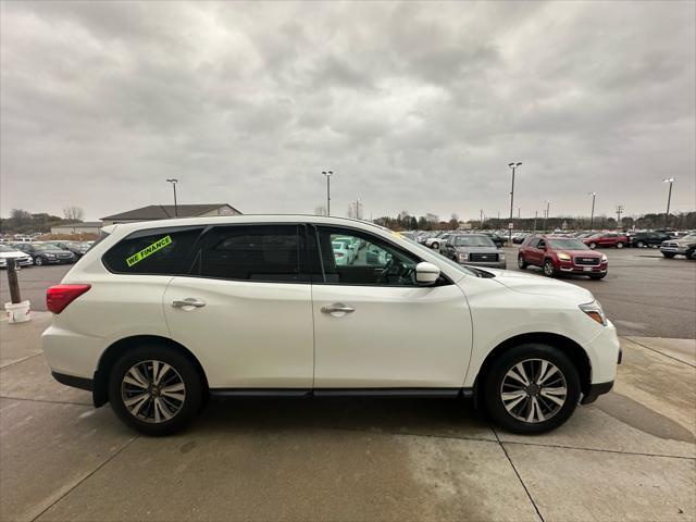 2017 nissan pathfinder platinum