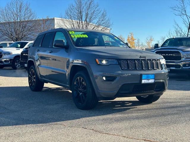 2022 jeep grand cherokee laredo
