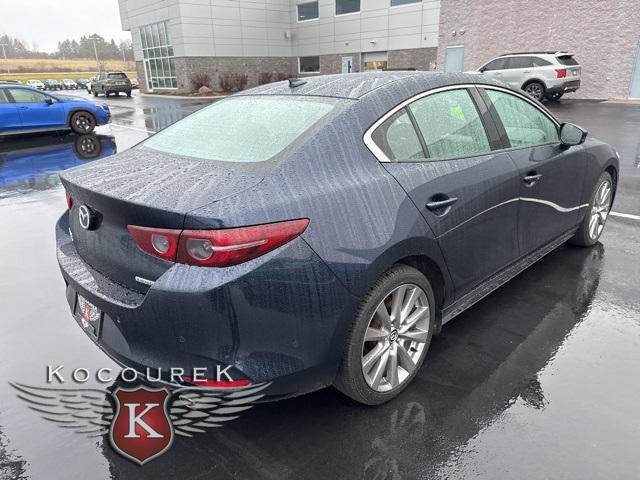 2019 mazda mazda3 awd w/preferred package