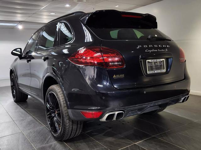 2011 porsche cayenne turbo