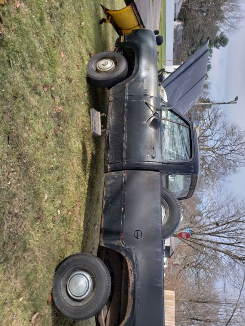 1980 dodge ram power wagon