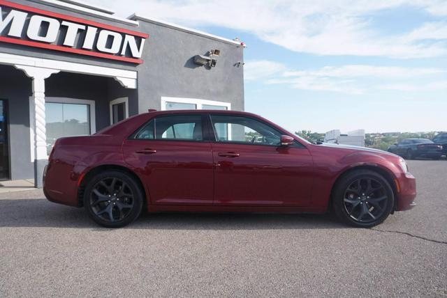 2021 chrysler 300 s