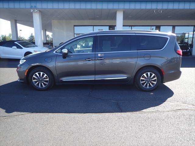 2021 chrysler pacifica hybrid limited