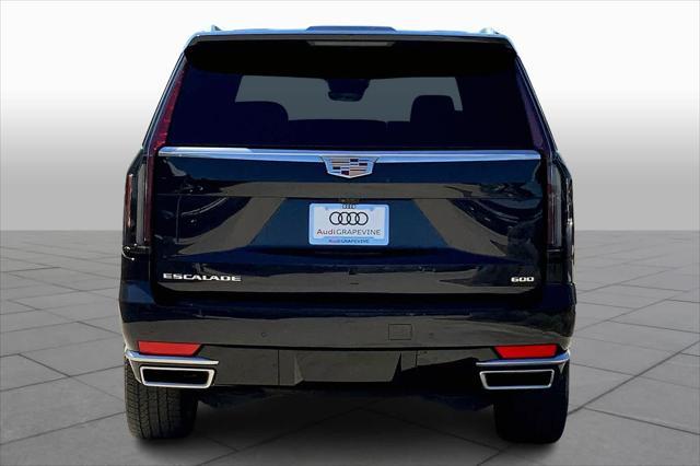 2023 cadillac escalade premium luxury