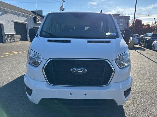 2022 ford transit-350 xlt