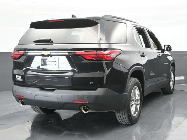 2023 chevrolet traverse lt leather
