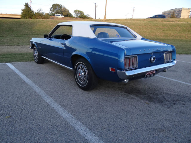 1970 Ford Mustang base hardtop 2-door