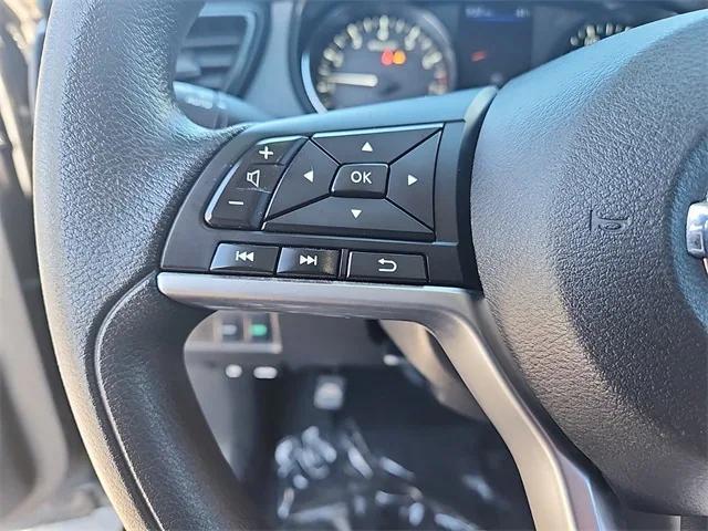 2020 nissan rogue sport s