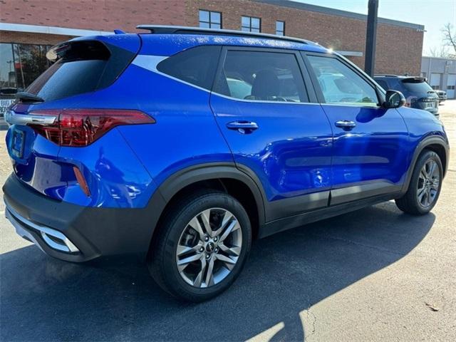 2023 kia seltos s