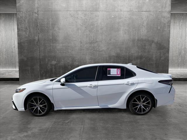 2024 toyota camry se