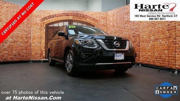 2020 nissan pathfinder in chicago, illinois