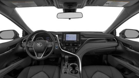2022 toyota camry hybrid xle