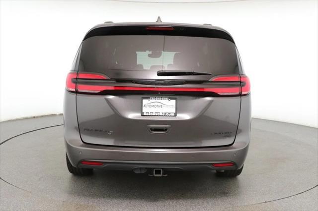 2021 chrysler pacifica limited