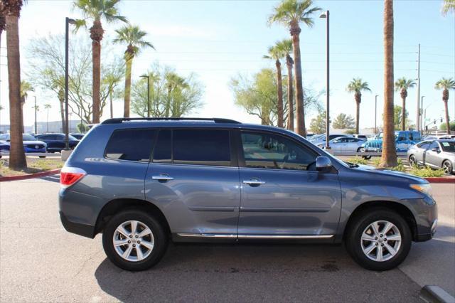 2011 toyota highlander se