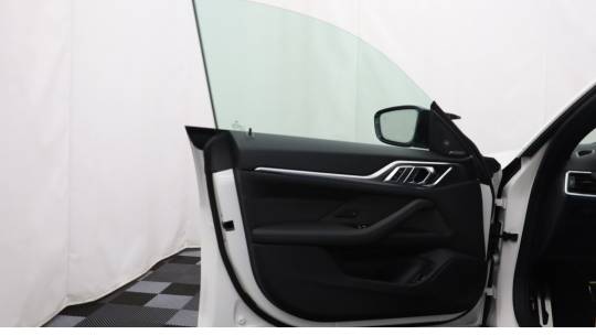 2024 BMW i4