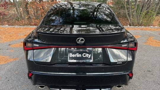 2024 Lexus IS