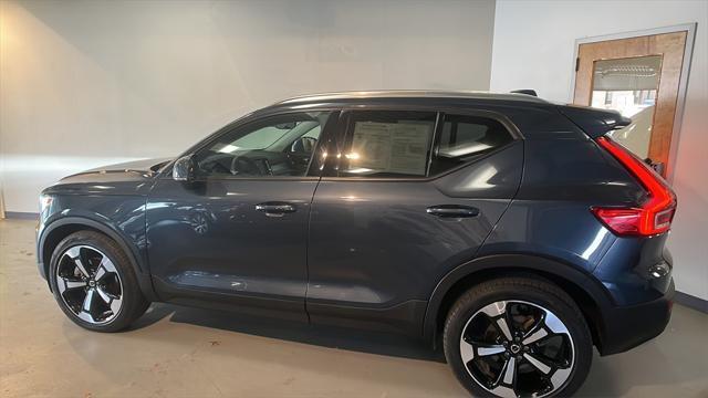 2022 volvo xc40 t5 momentum
