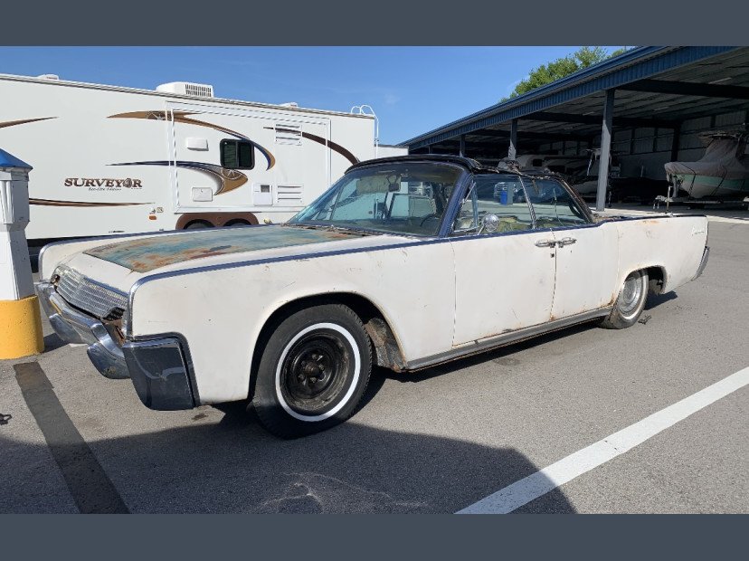 1961 lincoln continental