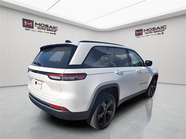 2024 jeep grand cherokee altitude