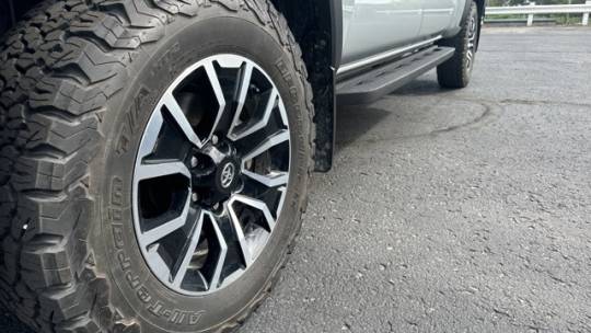 2021 toyota tacoma