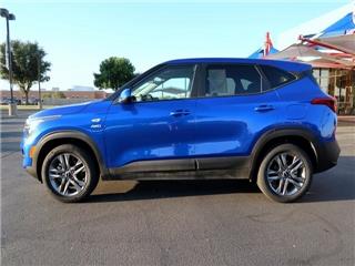 2023 Kia Seltos lx