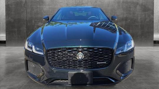 2024 jaguar xf p300 r-dynamic se